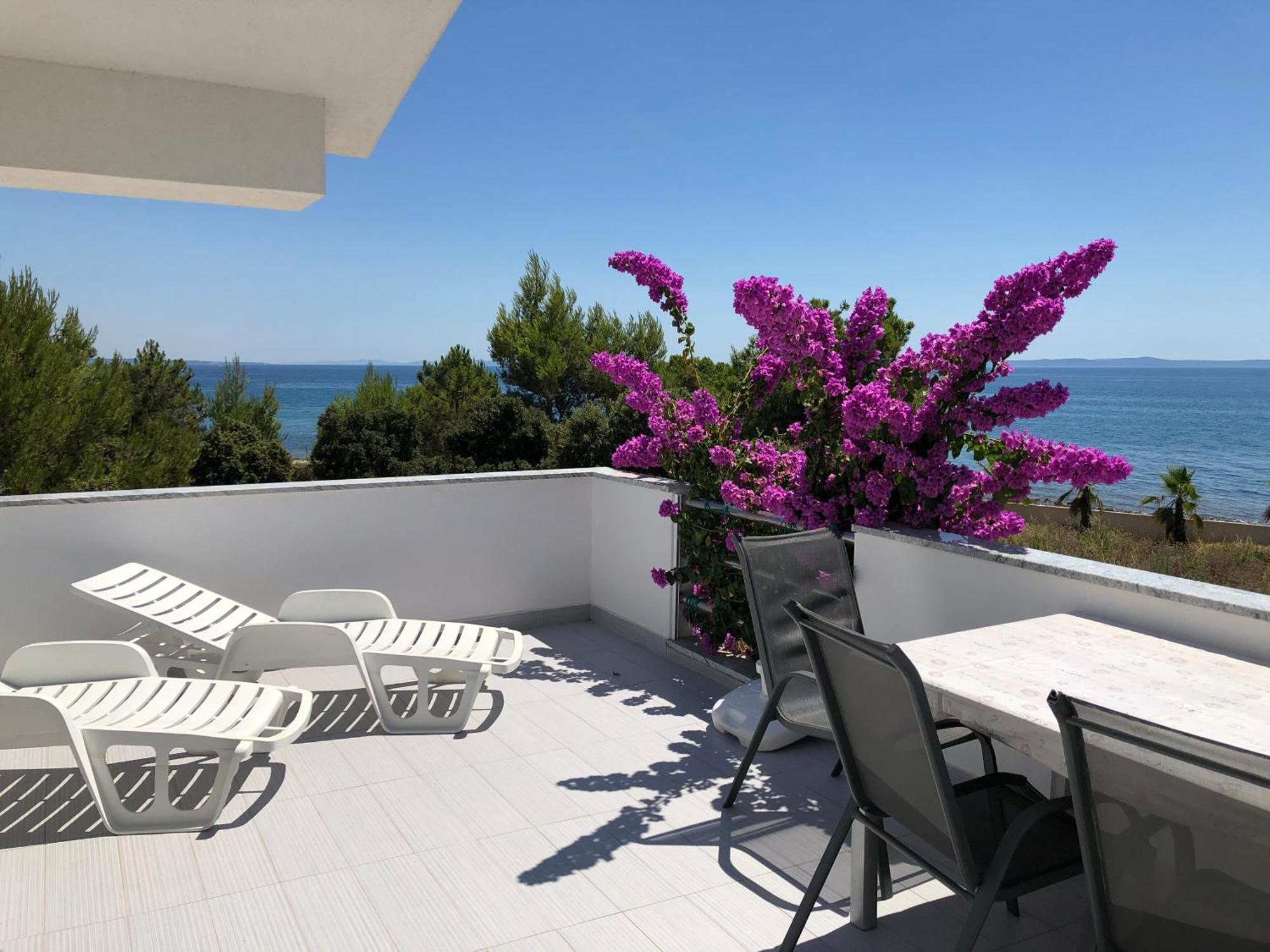 Mirakul Apartments فير المظهر الخارجي الصورة