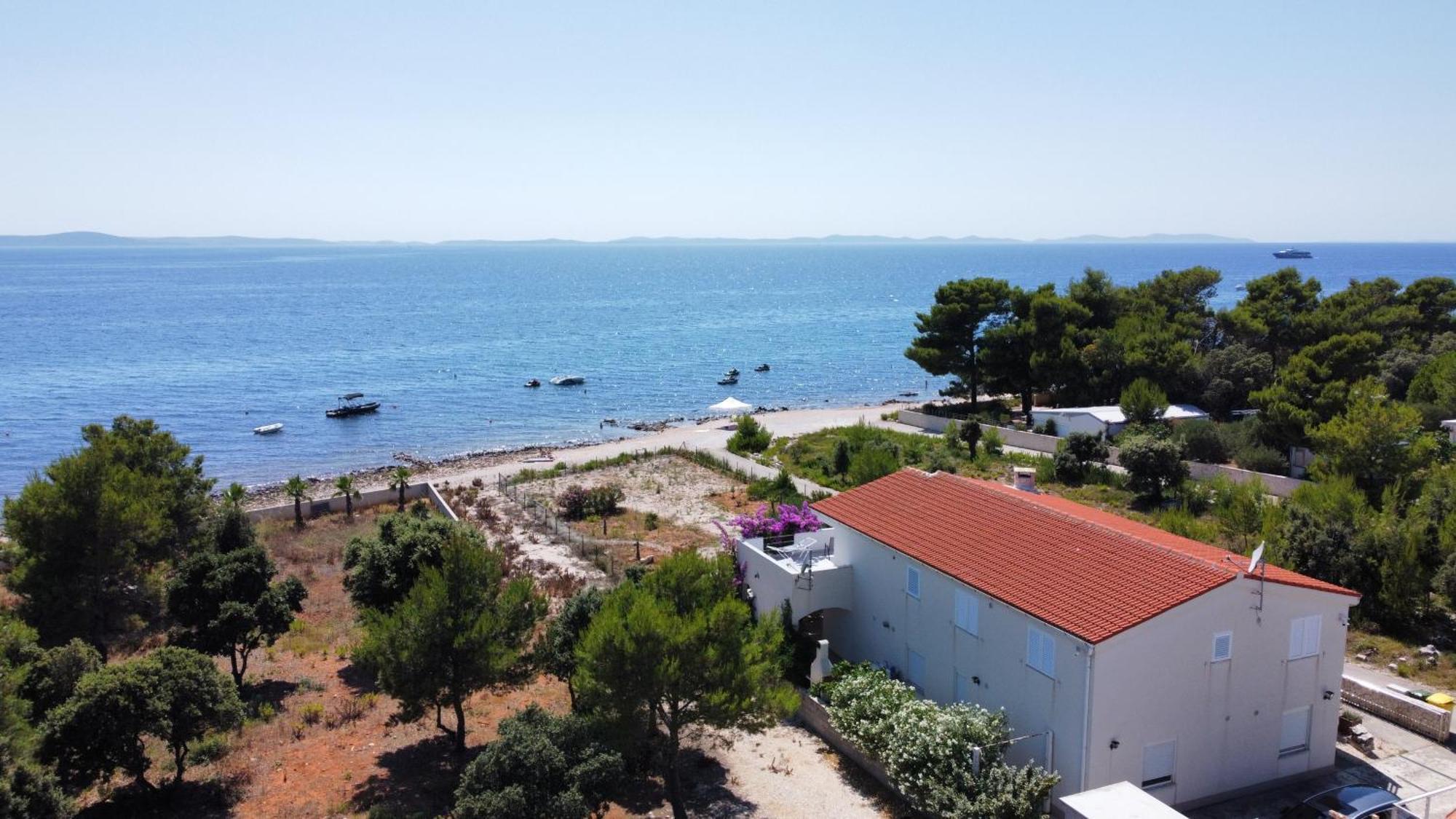 Mirakul Apartments فير المظهر الخارجي الصورة