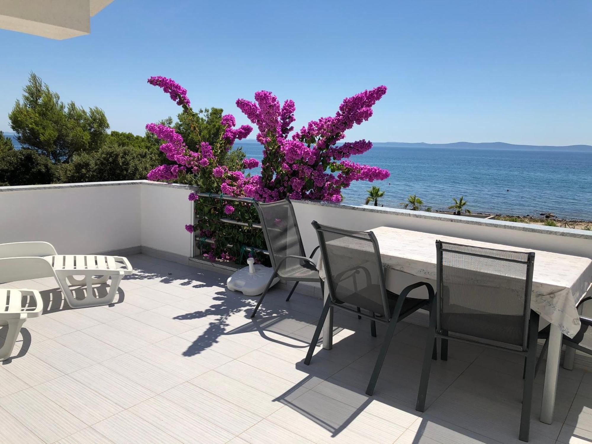 Mirakul Apartments فير المظهر الخارجي الصورة
