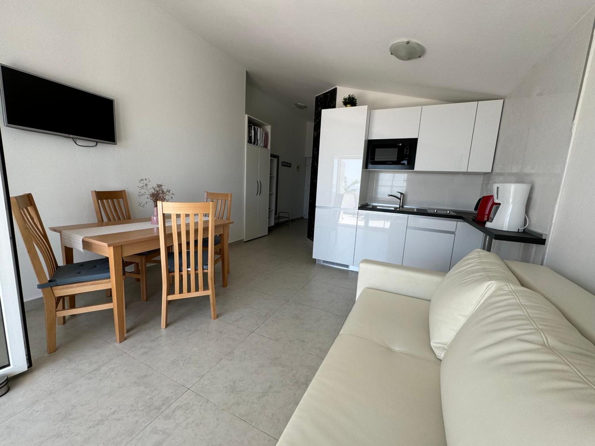 Mirakul Apartments فير المظهر الخارجي الصورة